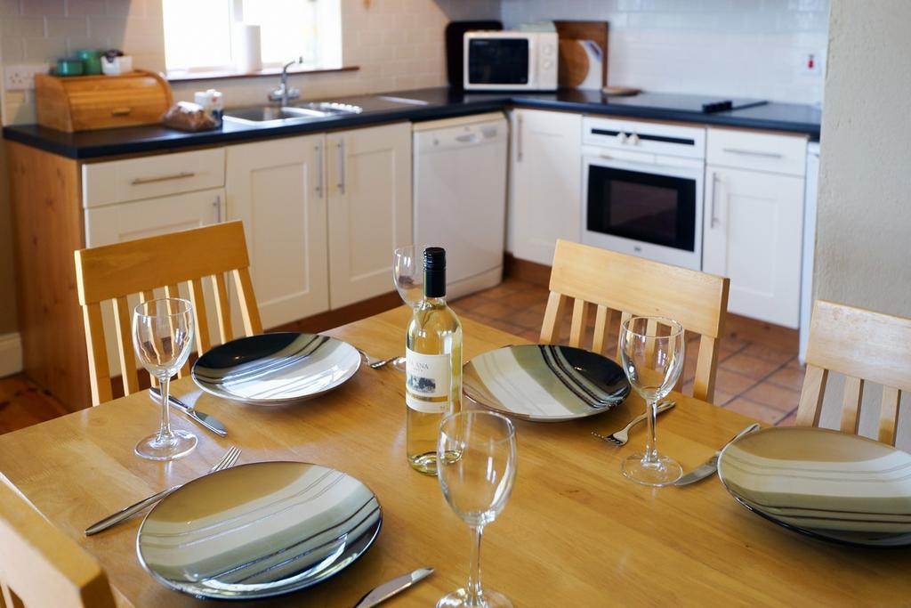Inch Beach Cottages ภายนอก รูปภาพ